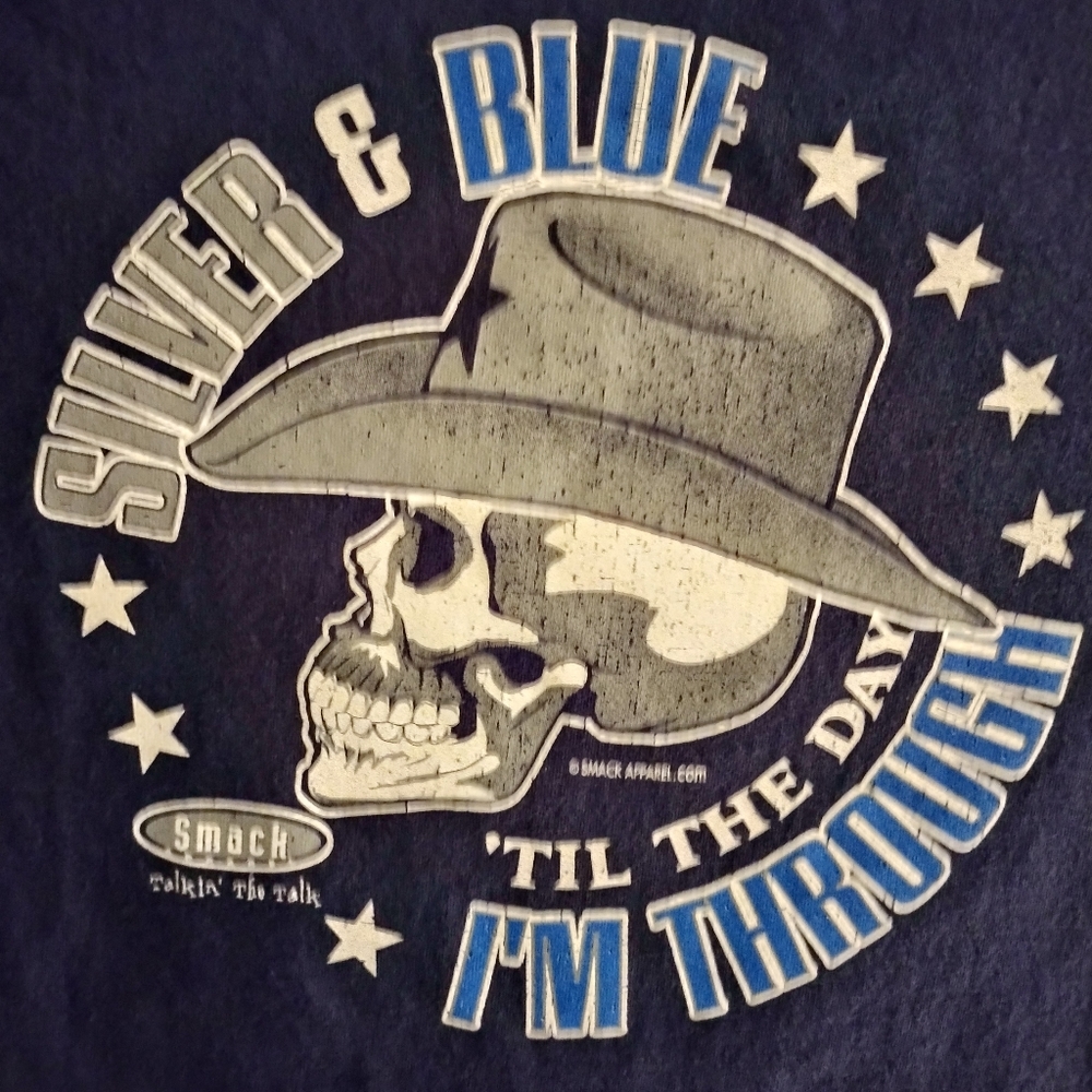 Dallas cowboys silver and blue t-shirt.
